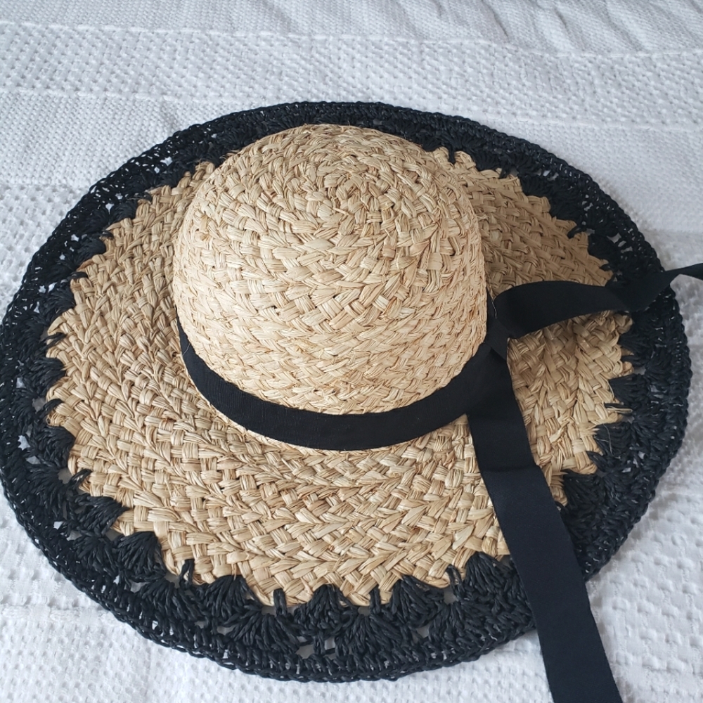 Bindya straw hat with ribbon bow